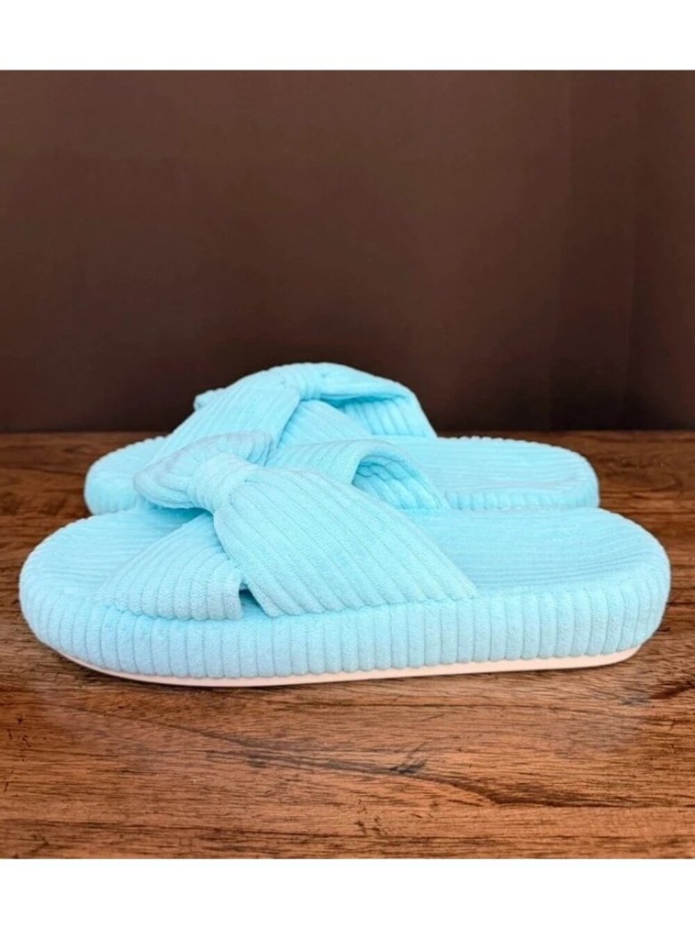 Corduroy Memory Foam Slippers Size 7-8